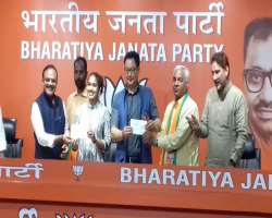 She ventured into the field of politics by enlisting in the Bharatiya Janata Party in 2019. She participated in the election however she wasn't electe